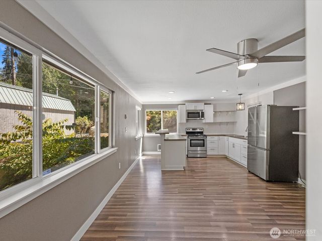 12906 Crystal Springs Drive, Granite Falls, WA 98252