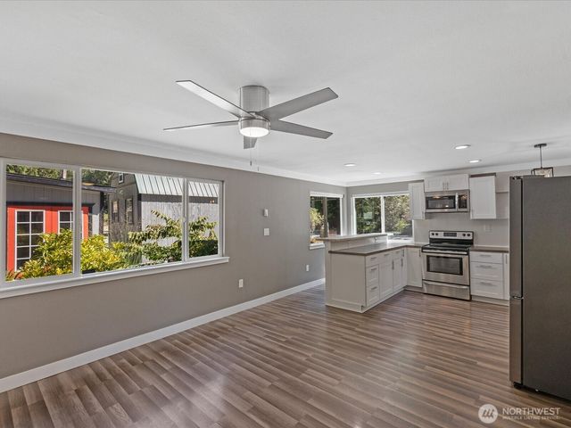 12906 Crystal Springs Drive, Granite Falls, WA 98252