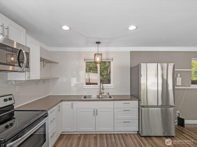 12906 Crystal Springs Drive, Granite Falls, WA 98252