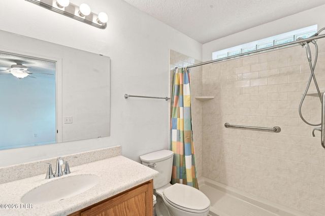 1302 Benton Lake Drive E, Deland, FL 32724