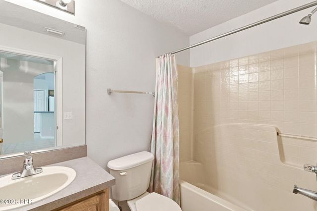 1302 Benton Lake Drive E, Deland, FL 32724