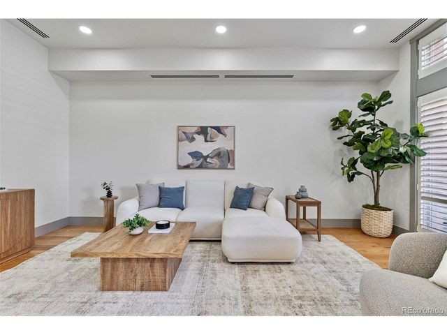 105 Fillmore St 204, Denver, CO 80206