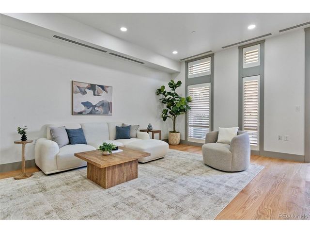 105 Fillmore St 204, Denver, CO 80206