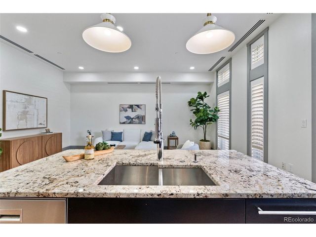 105 Fillmore St 204, Denver, CO 80206