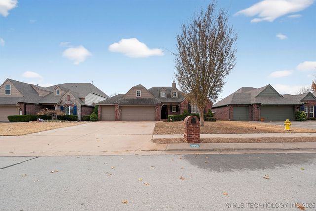 7358 E 119th Place S, Bixby, OK 74008