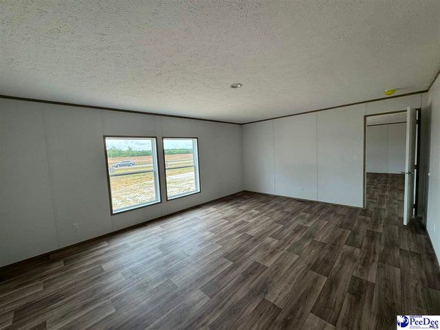 1006 Gause Canal Rd, Coward, SC 29530