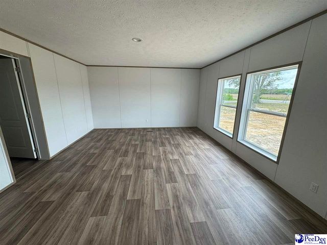 1006 Gause Canal Rd, Coward, SC 29530