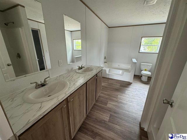 1006 Gause Canal Rd, Coward, SC 29530