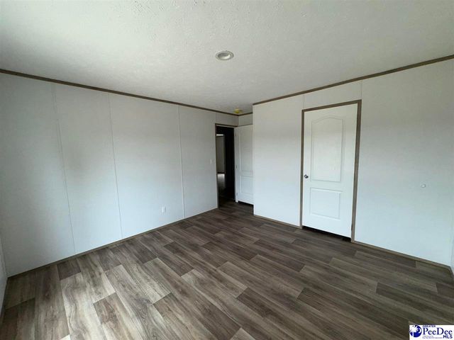 1006 Gause Canal Rd, Coward, SC 29530