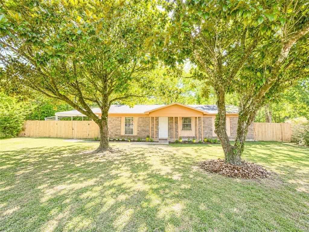 6641 Merlin Drive, Mobile, AL 36619