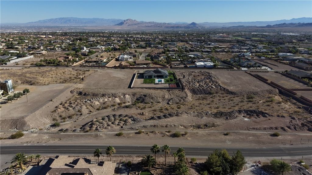 340 East Paradise Hills Drive, Henderson, NV 89002