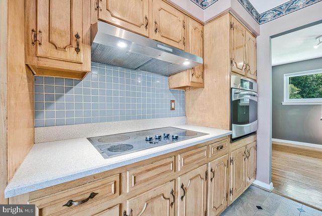 6618 IAN ST, Hyattsville, MD 20784