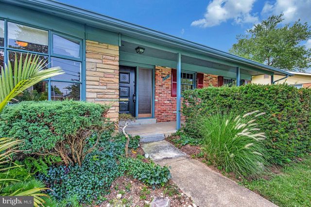 6618 IAN ST, Hyattsville, MD 20784
