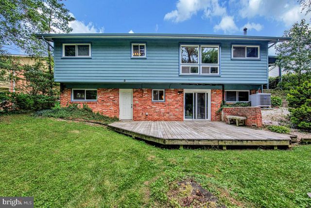 6618 IAN ST, Hyattsville, MD 20784