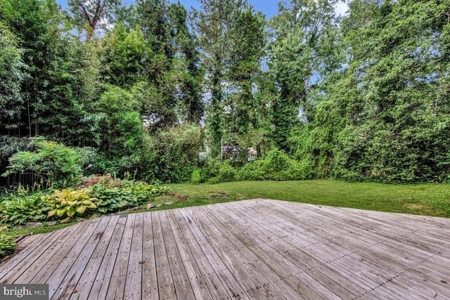 6618 IAN ST, Hyattsville, MD 20784