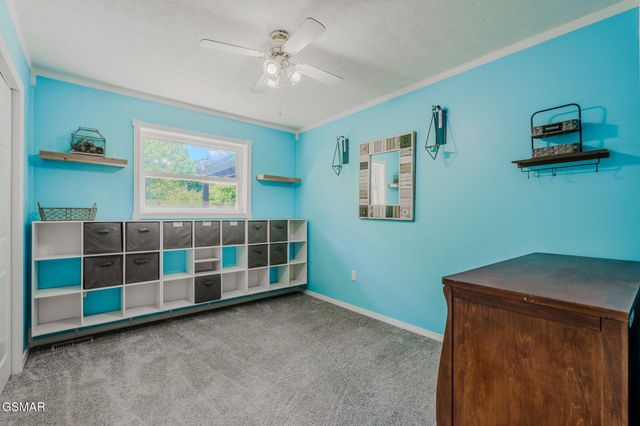 3158 Nevils Way, Sevierville, TN 37876