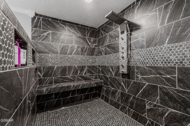 3158 Nevils Way, Sevierville, TN 37876