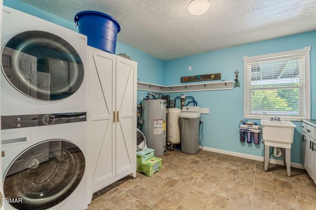 3158 Nevils Way, Sevierville, TN 37876