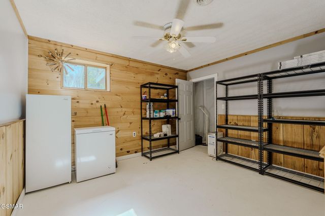 3158 Nevils Way, Sevierville, TN 37876