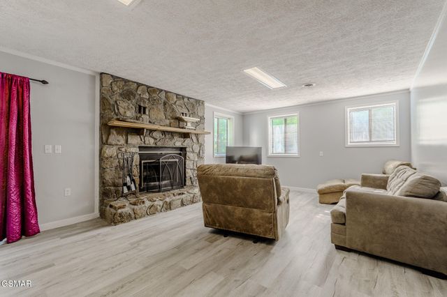 3158 Nevils Way, Sevierville, TN 37876