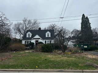 531 Maple Street, Glen Ellyn, IL 60137