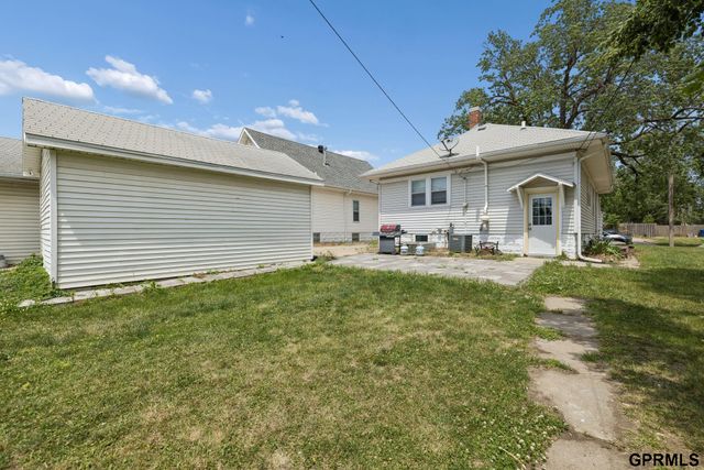 1301 Claremont Street, Lincoln, NE 68508