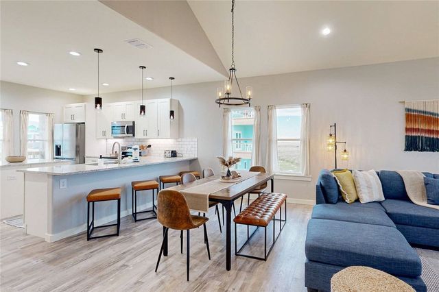 162 La Concha Blvd 11, Port Aransas, TX 78373