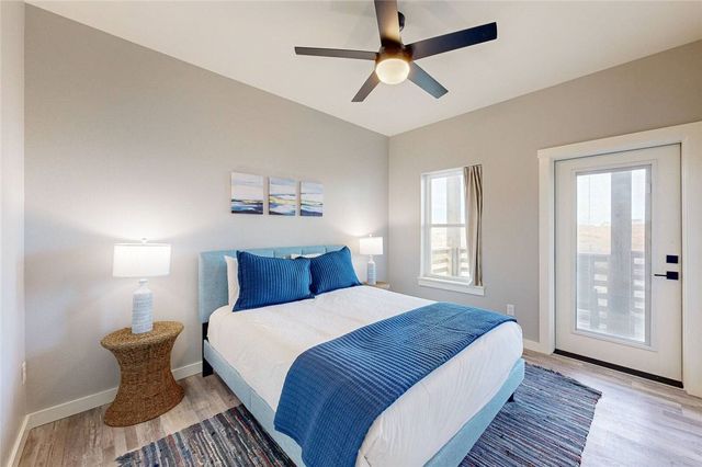 162 La Concha Blvd 11, Port Aransas, TX 78373