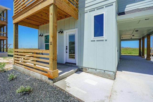 162 La Concha Blvd 11, Port Aransas, TX 78373