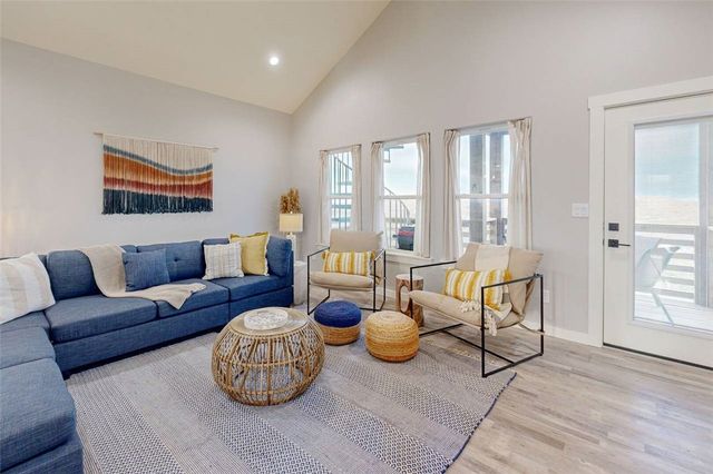 162 La Concha Blvd 11, Port Aransas, TX 78373