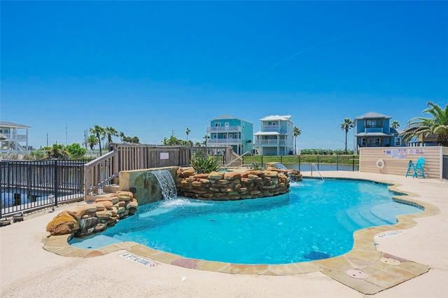 162 La Concha Blvd 11, Port Aransas, TX 78373