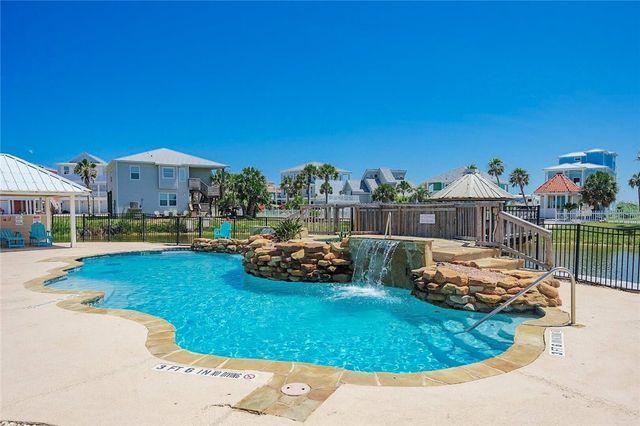 162 La Concha Blvd 11, Port Aransas, TX 78373