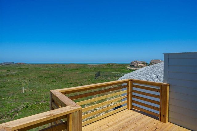 162 La Concha Blvd 11, Port Aransas, TX 78373