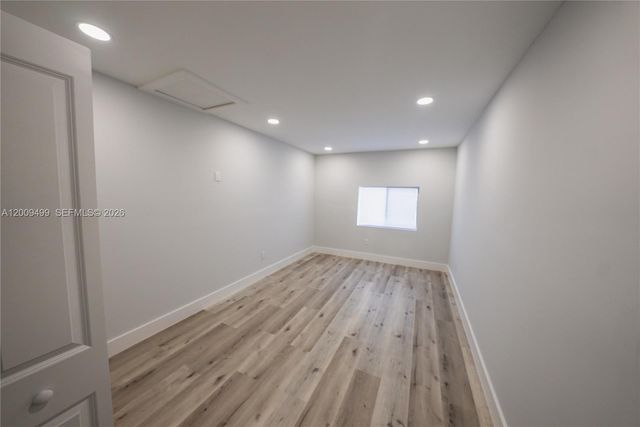 1221 NW 75th St 0, Miami, FL 33147