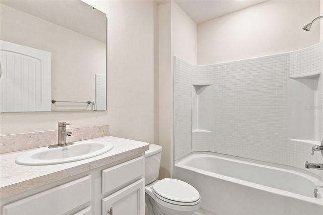 20043 ROYAL TERN COURT, Leesburg, FL 34748