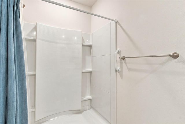 20043 ROYAL TERN COURT, Leesburg, FL 34748