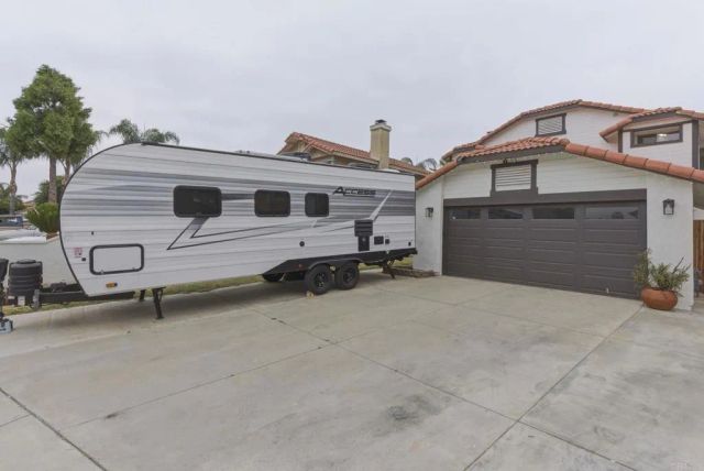 754 Manecita Circle, Perris, CA 92571