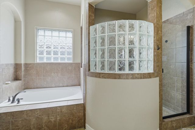 14726 RIFLEMAN RD, San Antonio, TX 78254