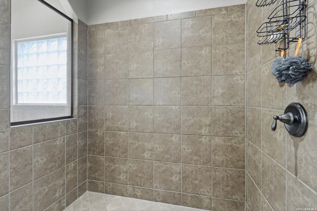 14726 RIFLEMAN RD, San Antonio, TX 78254