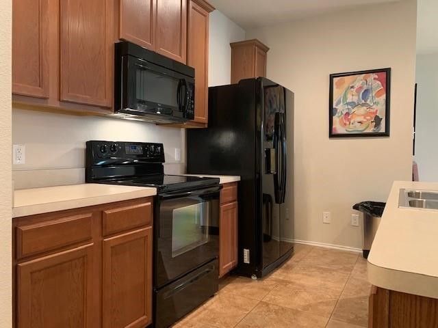 5924 Lost Valley Drive, The Colony, TX 75056