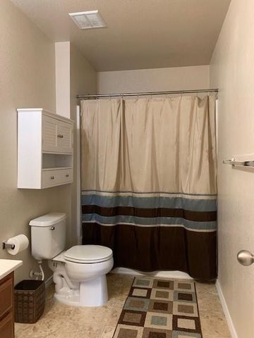 5924 Lost Valley Drive, The Colony, TX 75056