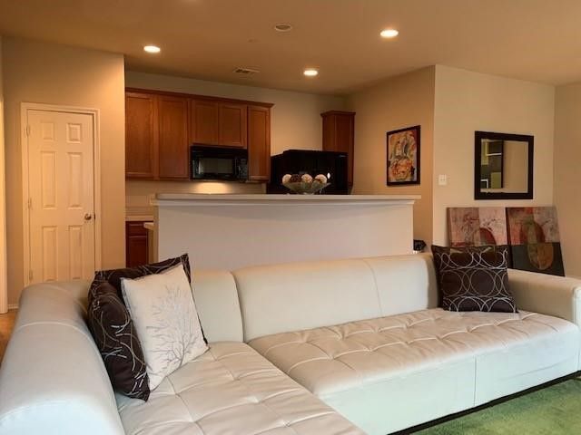 5924 Lost Valley Drive, The Colony, TX 75056