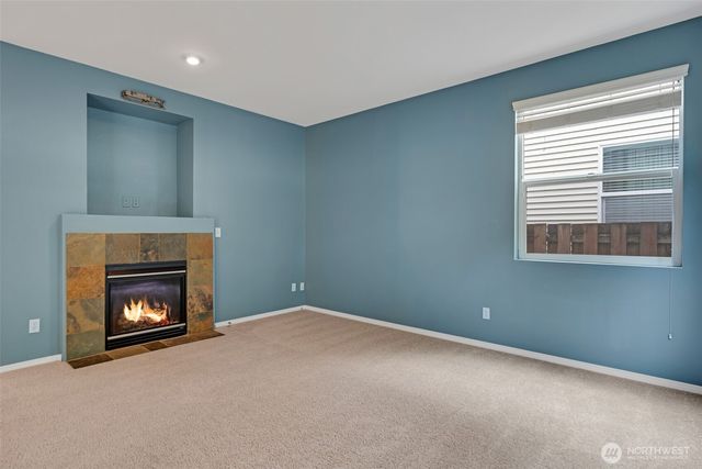 5918 Elizabeth Avenue SE, Auburn, WA 98092