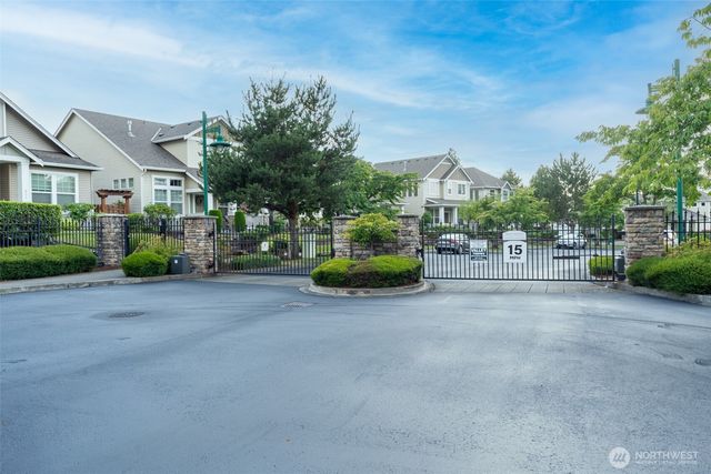 5918 Elizabeth Avenue SE, Auburn, WA 98092
