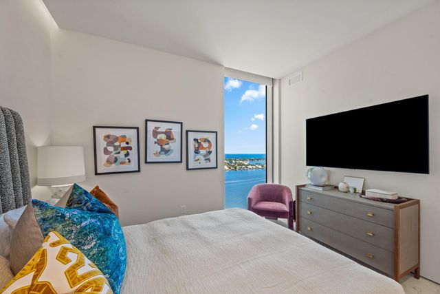 200 Arkona Court 2302, West Palm Beach, FL 33401