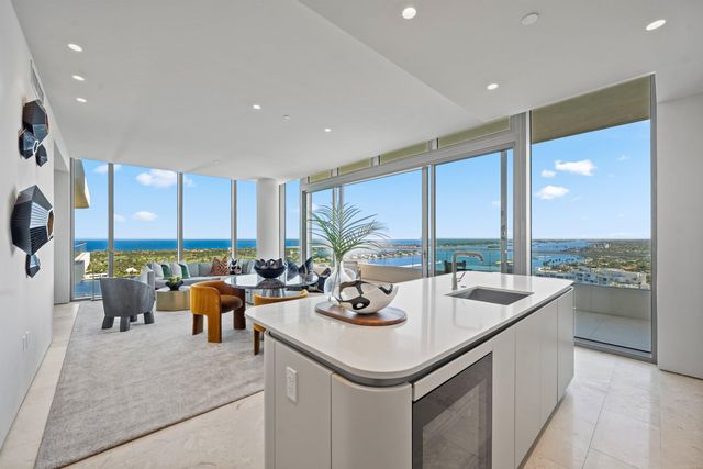 200 Arkona Court 2302, West Palm Beach, FL 33401