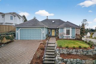 18304 68th Avenue W, Lynnwood, WA 98037
