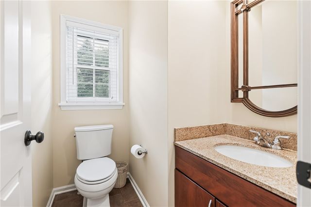 24 Wenham Lane, Pittsford, NY 14534