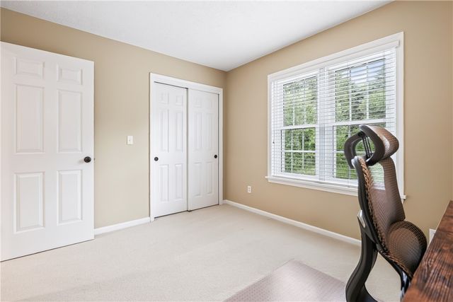 24 Wenham Lane, Pittsford, NY 14534