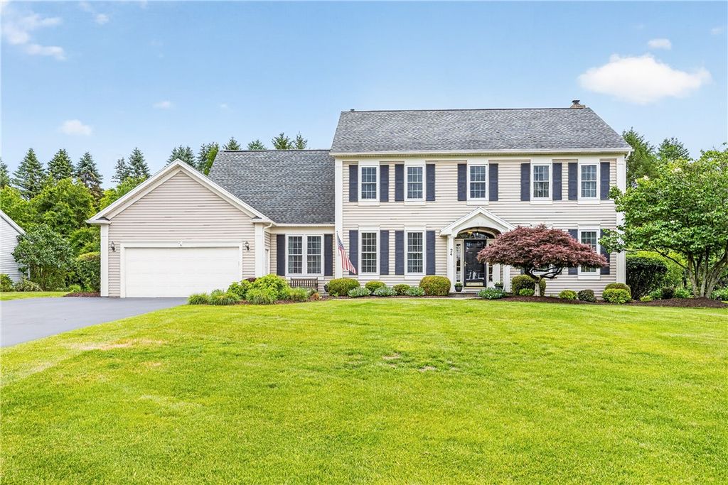 24 Wenham Lane, Pittsford, NY 14534